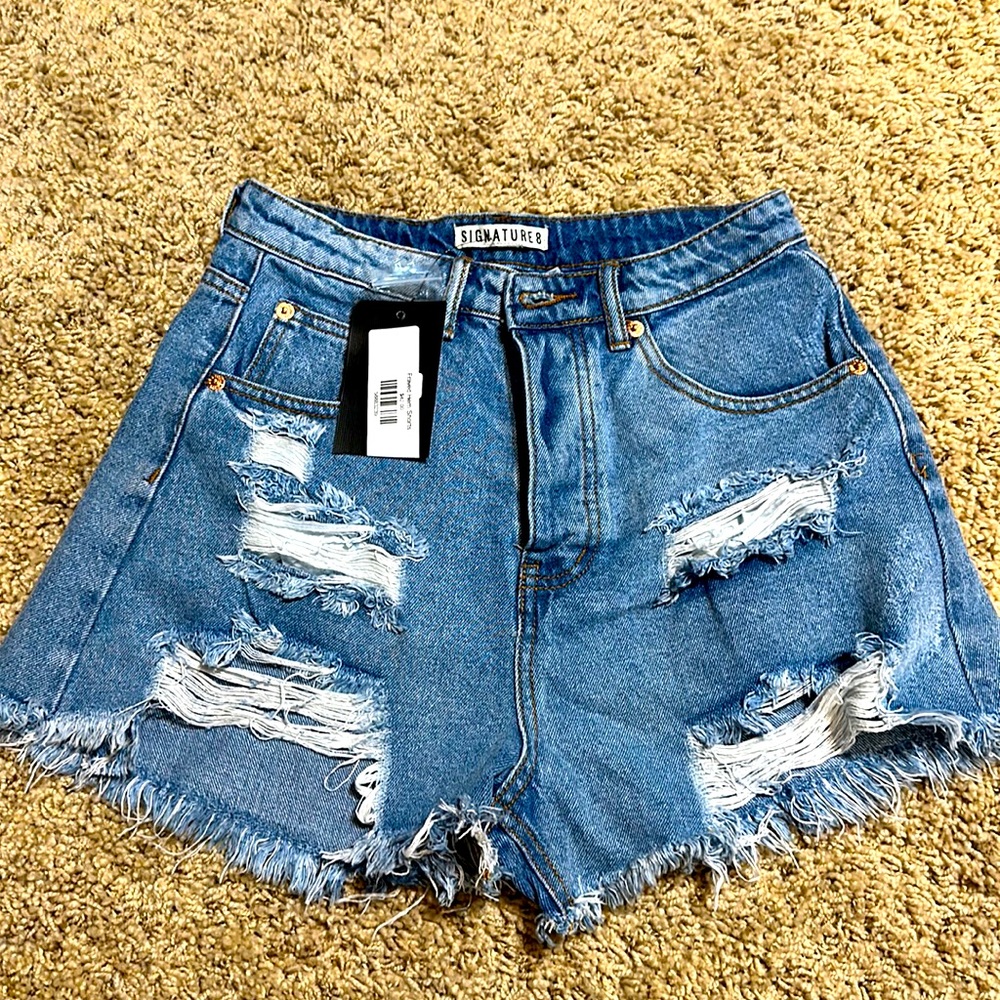 Signature 8 Denim Shorts